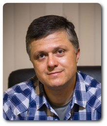 Д-р Веселин Христозов